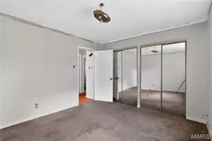 10076 Royal Dr, Saint Louis, MO 63136 - Photo 25