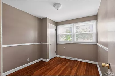 9713 Calumet Drive, Saint Louis, MO 63137 - Photo 19
