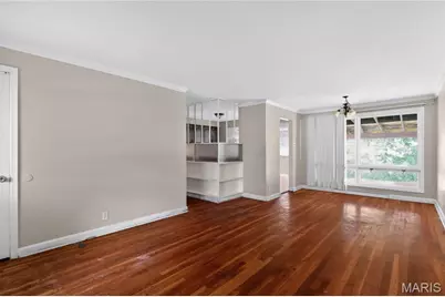9713 Calumet Drive, Saint Louis, MO 63137 - Photo 13