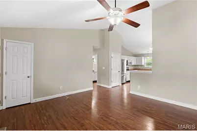 616 Stone Bend Trail, Wentzville, MO 63385 - Photo 5
