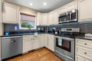 285 Sassenach Dr, Jackson, MO 63755 - Photo 9