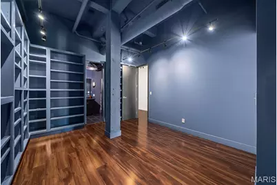 3010 Locust Street #208, Saint Louis, MO 63103 - Photo 23