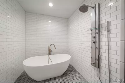 3010 Locust Street #208, Saint Louis, MO 63103 - Photo 19