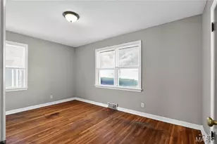 9248 Filibert Dr, Saint Louis, MO 63137 - Photo 15