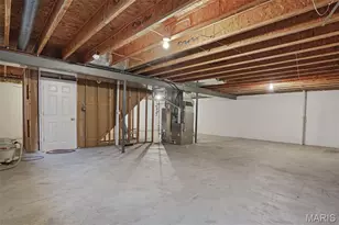 299 Arbor Pl Ln, Manchester, MO 63088 - Photo 17