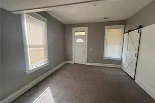 2027 Destrehan St, Saint Louis, MO 63107 - Photo 3