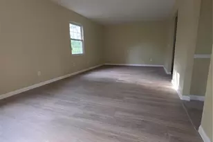 6670 Chesapeake Dr, Florissant, MO 63033 - Photo 3