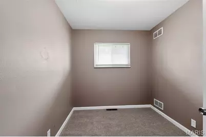 143 Grampian Road, Saint Louis, MO 63137 - Photo 19