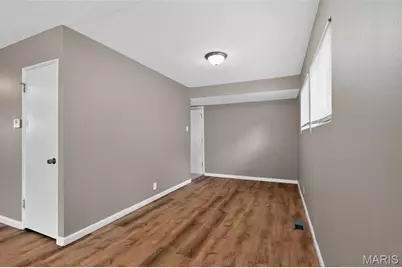 143 Grampian Road, Saint Louis, MO 63137 - Photo 13
