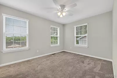 10465 Savannah Avenue, Saint Louis, MO 63131 - Photo 29