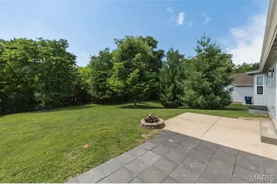 404 Pearl Creek Drive, Wentzville, MO 63385 - Photo 35