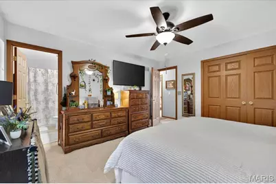 586 Monty View, Washington, MO 63090 - Photo 23