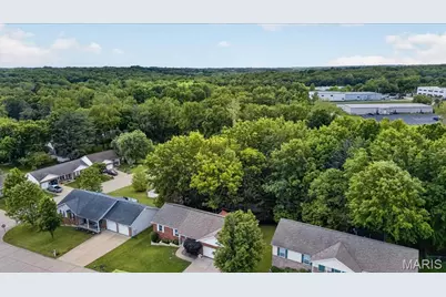 586 Monty View, Washington, MO 63090 - Photo 39