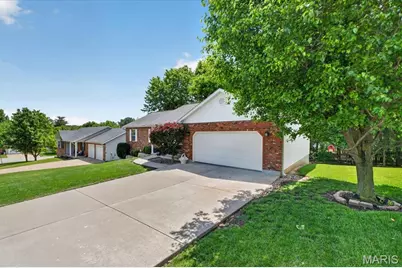 586 Monty View, Washington, MO 63090 - Photo 3