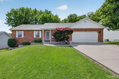 586 Monty View, Washington, MO 63090 - Photo 1