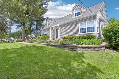 4709 Theiss Road, Saint Louis, MO 63128 - Photo 3