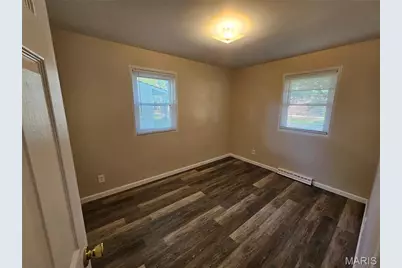 11852 Criterion Avenue, Saint Louis, MO 63138 - Photo 15