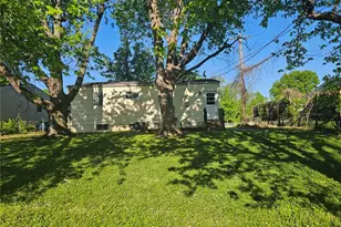 11852 Criterion Ave, Saint Louis, MO 63138 - Photo 23