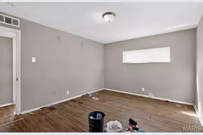 1113 Haley Avenue, Saint Louis, MO 63121 - Photo 13