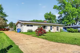 1113 Haley Ave, Saint Louis, MO 63121 - Photo 1