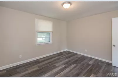 10253 Imperial Drive, Saint Louis, MO 63136 - Photo 21