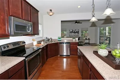 10925 Clydesdale Manors Court, Saint Louis, MO 63123 - Photo 11