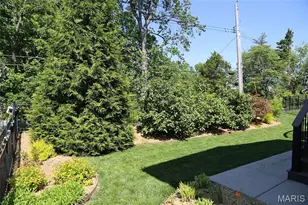 10925 Clydesdale Manors Ct, Saint Louis, MO 63123 - Photo 27
