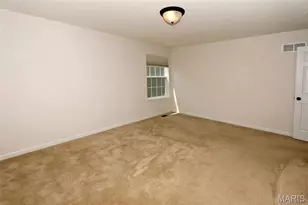 10925 Clydesdale Manors Ct, Saint Louis, MO 63123 - Photo 23