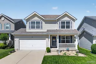 205 Pecan Bluffs Dr, Wentzville, MO 63385 - Photo 47