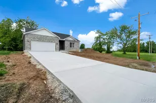 405 N 2nd St, New Florence, MO 63363 - Photo 33