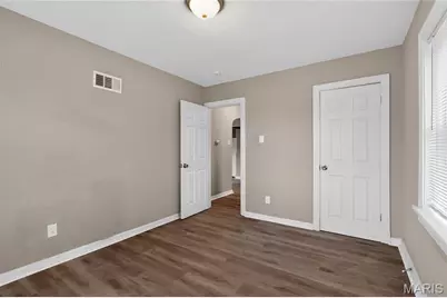 1823 Eton Lane, Saint Louis, MO 63147 - Photo 25