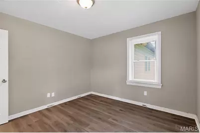 1823 Eton Lane, Saint Louis, MO 63147 - Photo 15