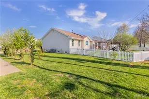 2701 Providence Ridge Dr, Wentzville, MO 63385 - Photo 49
