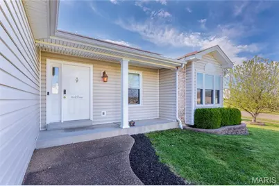 2701 Providence Ridge Drive, Wentzville, MO 63385 - Photo 3