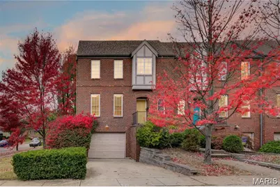 2113 Dogtown Walk, Saint Louis, MO 63139 - Photo 1