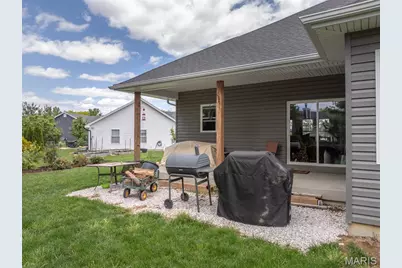 10465 Village Lane, Foristell, MO 63348 - Photo 17