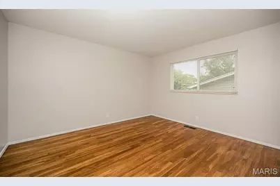 3726 Briargrove Drive, Florissant, MO 63031 - Photo 17