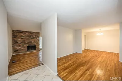 3726 Briargrove Drive, Florissant, MO 63031 - Photo 5