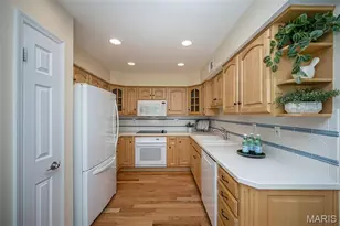 2362 Claymoor Dr, Chesterfield, MO 63017 - Photo 17