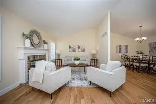 2362 Claymoor Dr, Chesterfield, MO 63017 - Photo 9