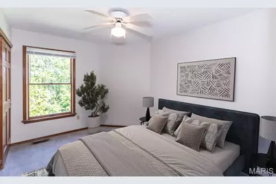 2821 Championship Boulevard, Saint Louis, MO 63129 - Photo 21