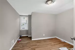 416 Ballman Ave, Saint Louis, MO 63135 - Photo 15