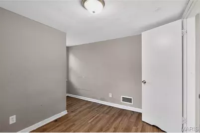 416 Ballman Avenue, Saint Louis, MO 63135 - Photo 13