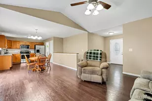 117 Hickory Trails Dr, Wright City, MO 63390 - Photo 5