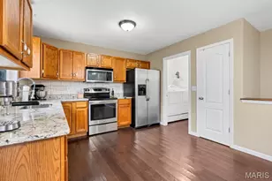 117 Hickory Trails Dr, Wright City, MO 63390 - Photo 7