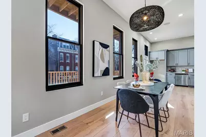 1000 Barton Street, Saint Louis, MO 63104 - Photo 9