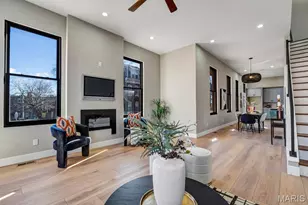1000 Barton St, Saint Louis, MO 63104 - Photo 5