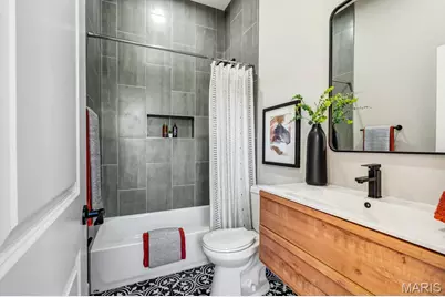 1000 Barton Street, Saint Louis, MO 63104 - Photo 19
