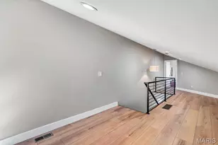 1000 Barton St, Saint Louis, MO 63104 - Photo 33