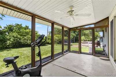 1667 Schulte Hill Drive, Maryland Heights, MO 63043 - Photo 23